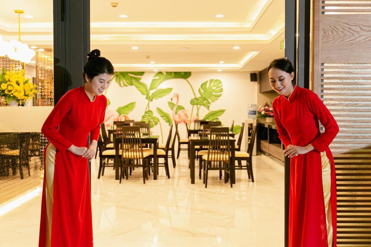 Emily Hotel & Apartment Da Nang Exterior foto