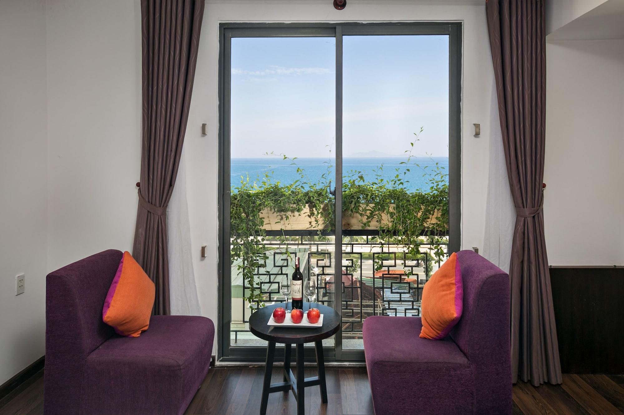 Emily Hotel & Apartment Da Nang Exterior foto